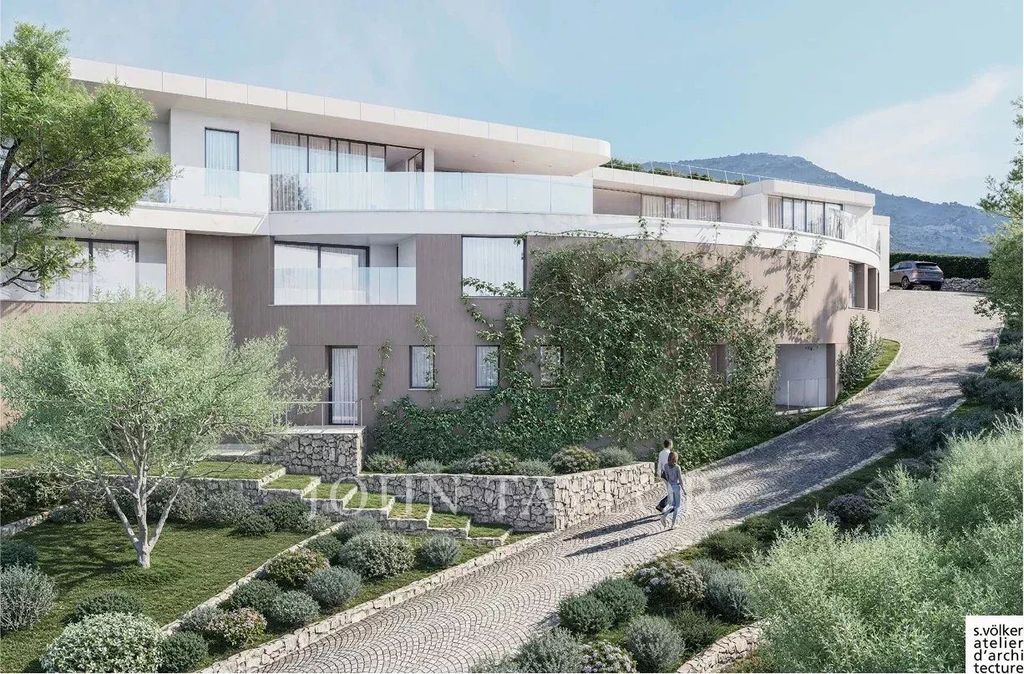 Property photo 1 of 7 Contemporary Villa To Finish With Panoramic Sea View