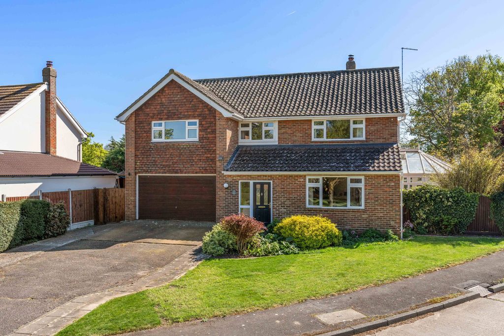 Property photo 1 of 36