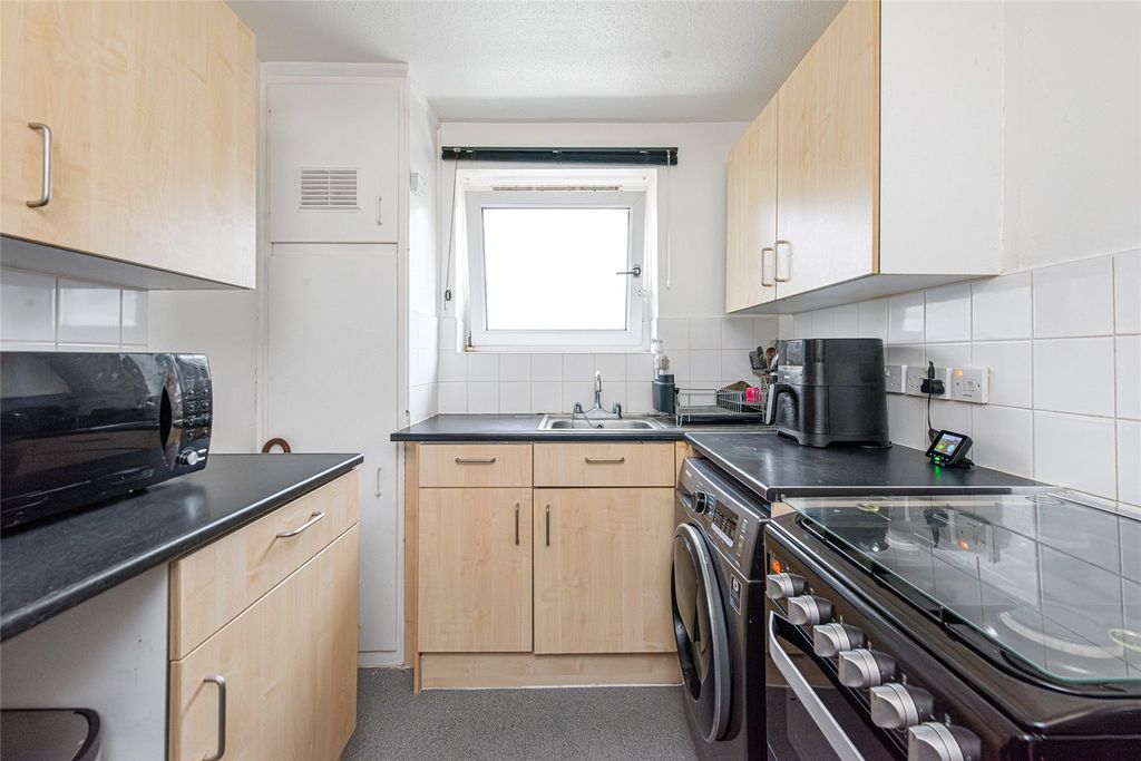 Property photo 2 of 9 Picture No. 07