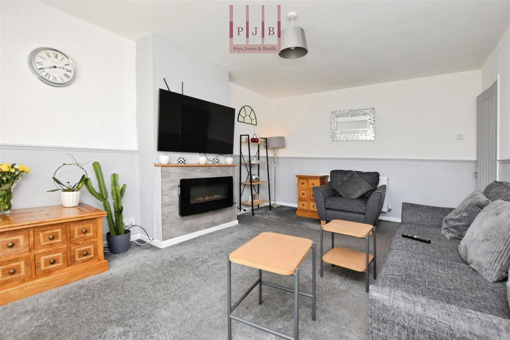 Property photo 3 of 12 Lounge View 2.Jpg