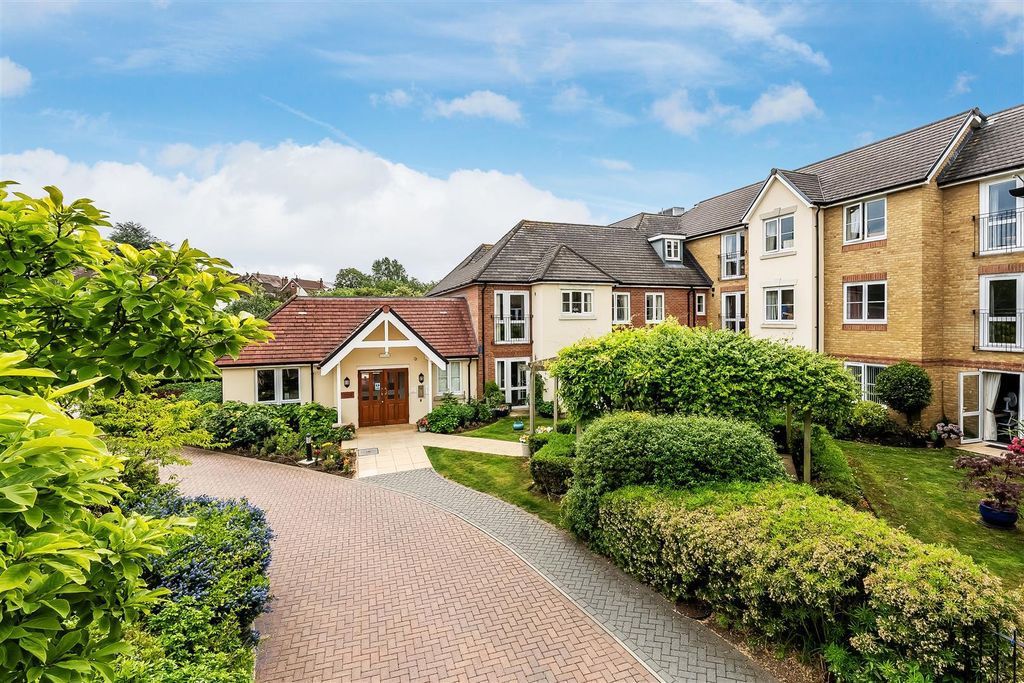 Property photo 1 of 12 11-Emmeline-Lodge-14.Jpg