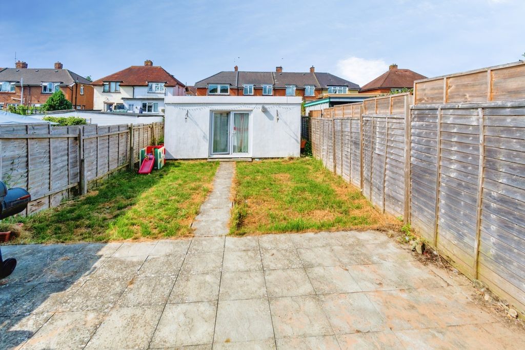 Property photo 3 of 20 Pbox-Img.Jpg