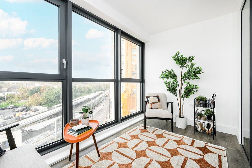 Property photo 2 of 8 Picture No. 08