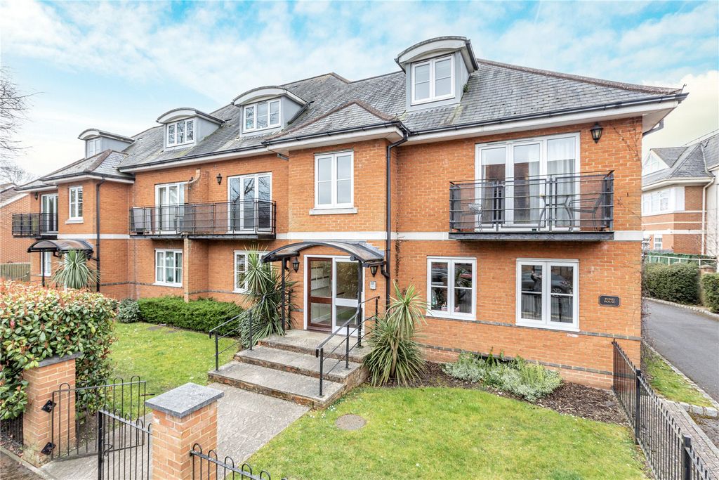 Property photo 1 of 18 Picture No. 11