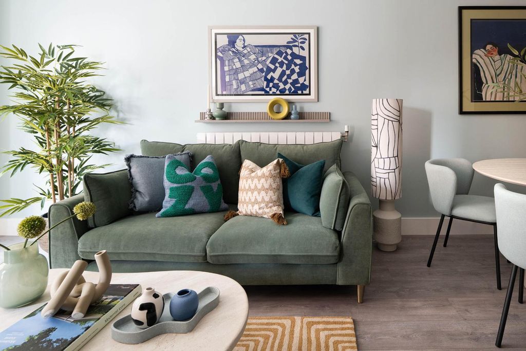 Property photo 2 of 21 Images