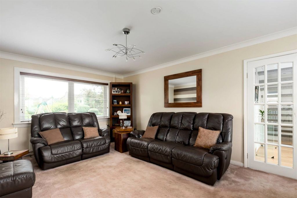 Property photo 3 of 20 Picture No. 09