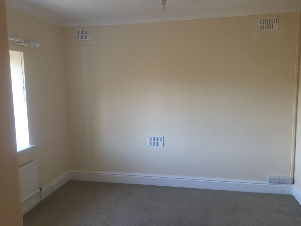 Property photo 3 of 9 Waunlas5374 (1)