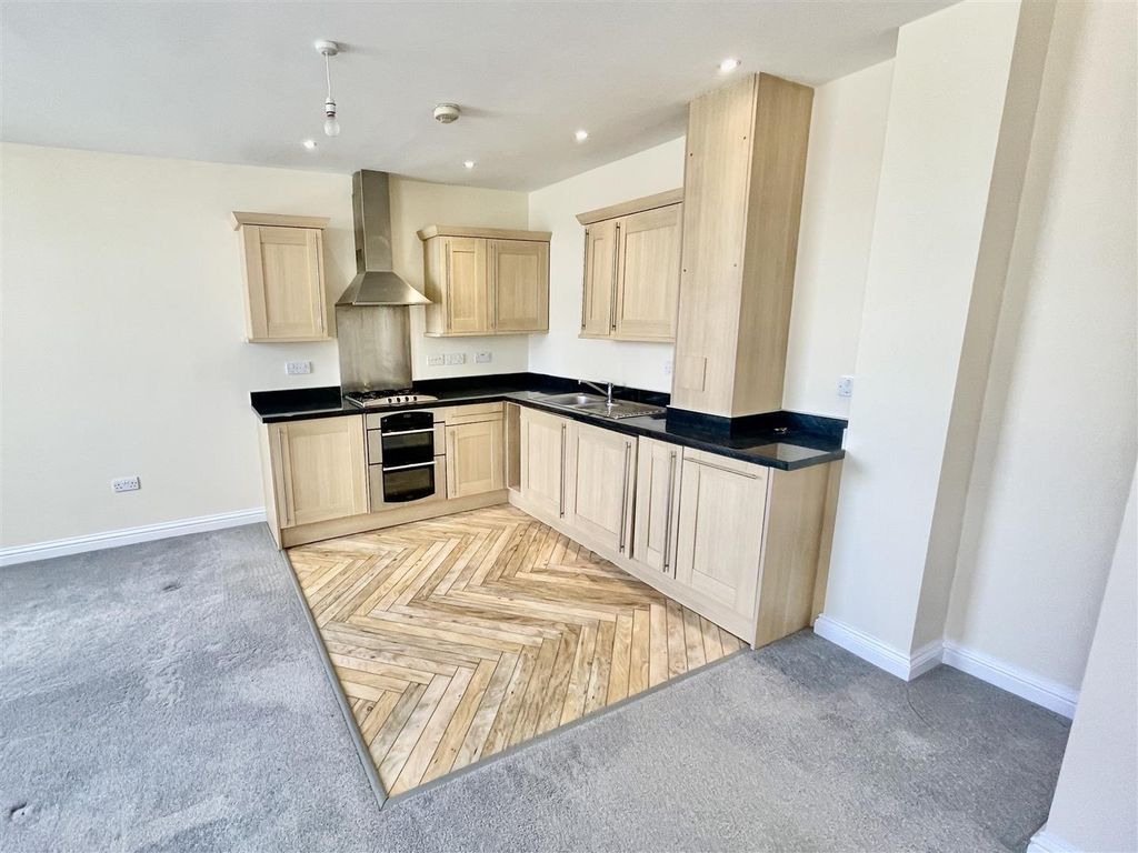 Property photo 3 of 19 Fullsizerender.Jpeg