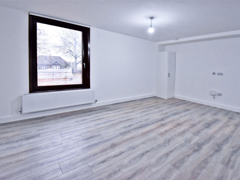 Property photo 3 of 7 3