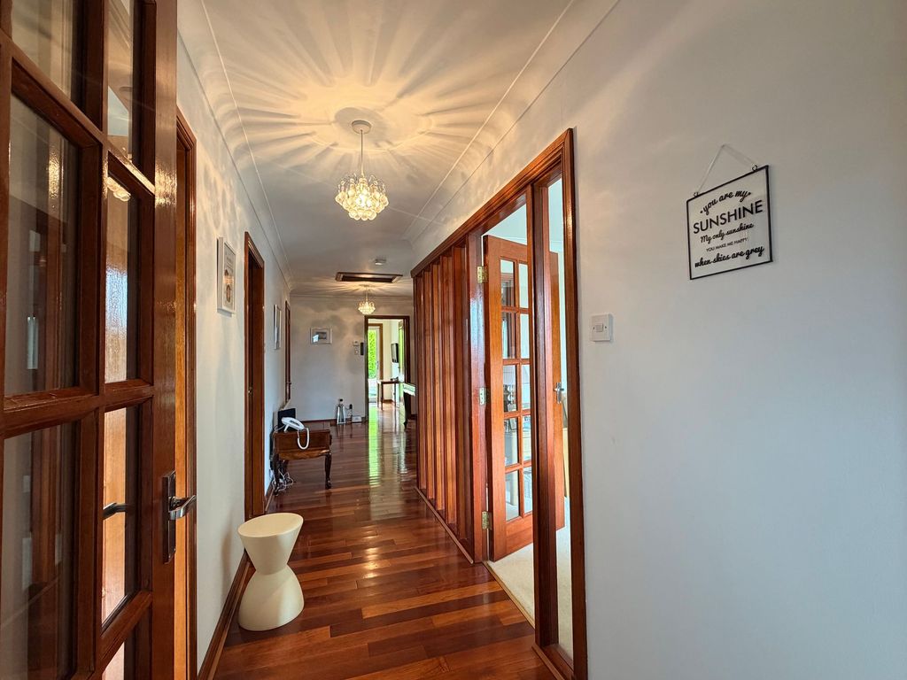 Property photo 2 of 24 Hallway