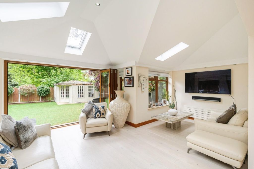 Additional image 4 of 4 bed detached house for saleChatsworth Road, Worsley, Manchester M28