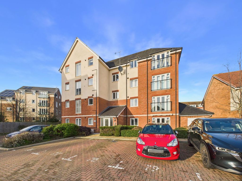 Property photo 1 of 11