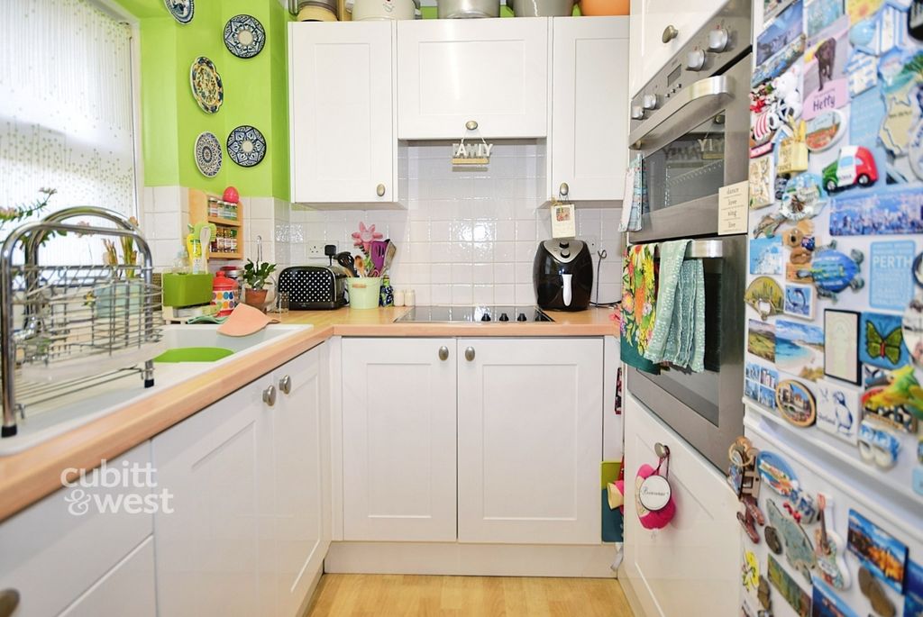 Property photo 3 of 10 4293Cced-Dsc_4236