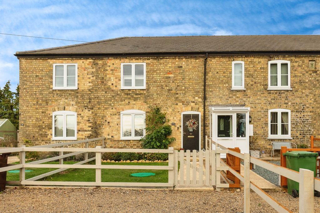 Property photo 1 of 19 Front