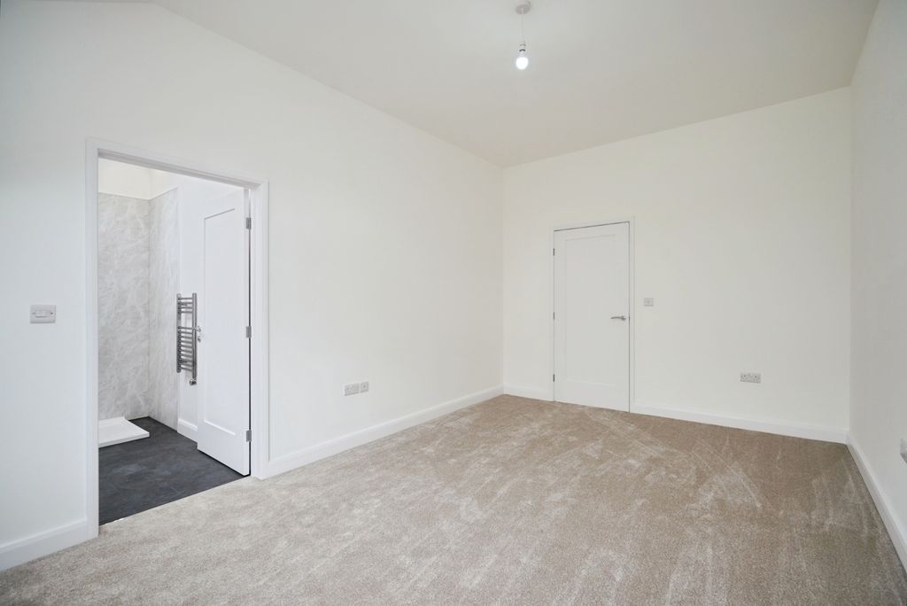 Additional image 17 of 3 bed bungalow for saleWest Walk, Ibstock, Leicestershire LE67