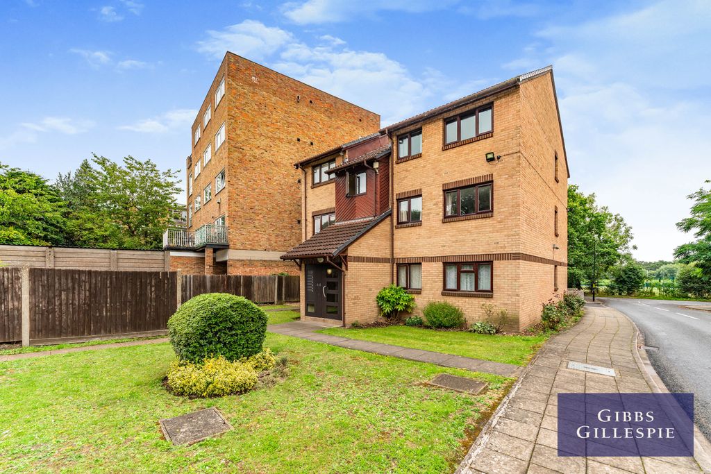 Property photo 1 of 11 7 - 2628E37A-5831-ee