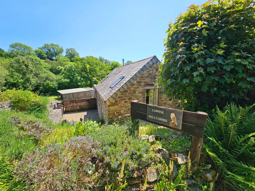 Property photo 3 of 40 Picture No. 03
