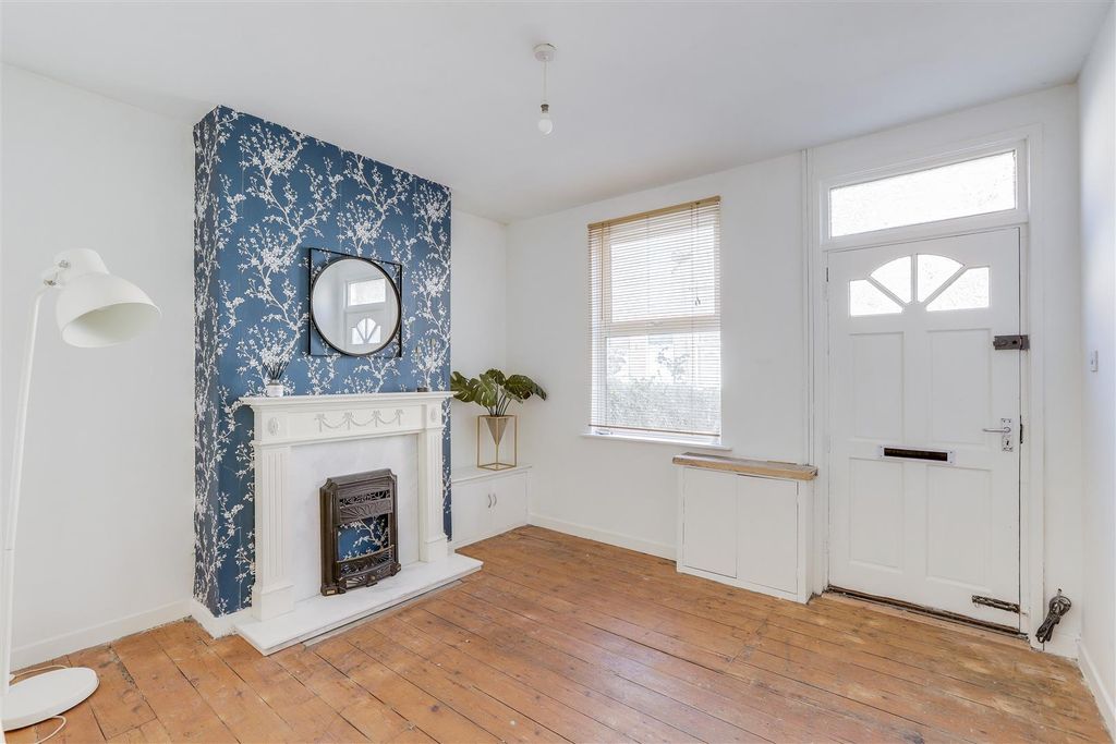 Property photo 3 of 18 140525_26.Jpg