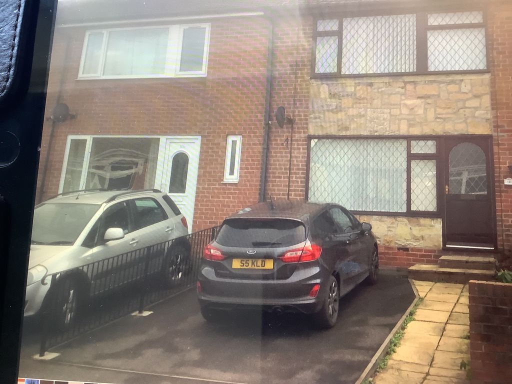 Property photo 1 of 1 Frontage