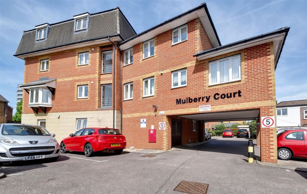 Property photo 1 of 6 26_Mulberry_Pic_8.Jpg