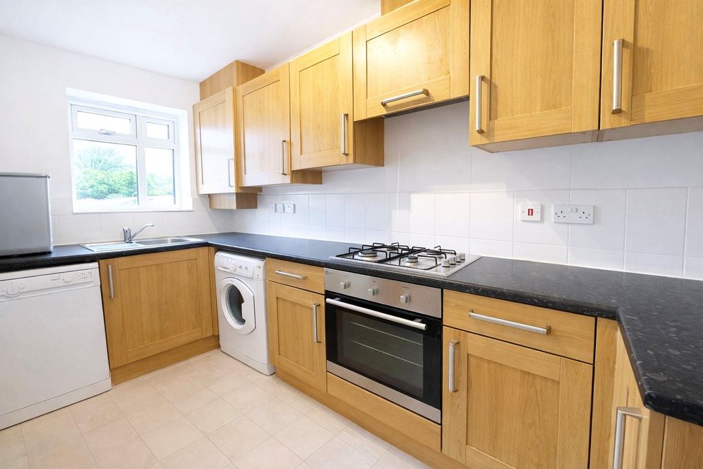 Property photo 2 of 10 Picture No. 07