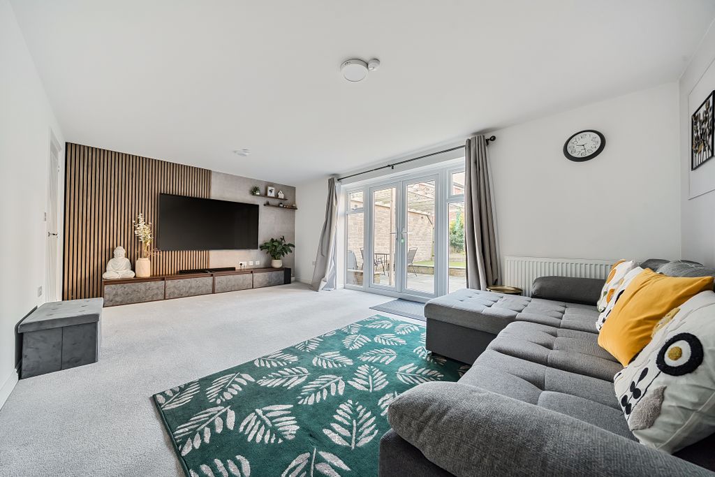 Property photo 3 of 14 138833412693A951309A25