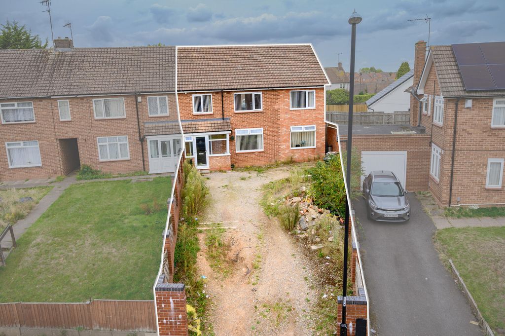 Property photo 1 of 23 Front (Exterior)