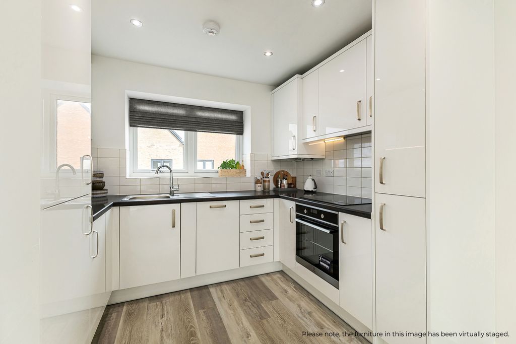 Property photo 2 of 5