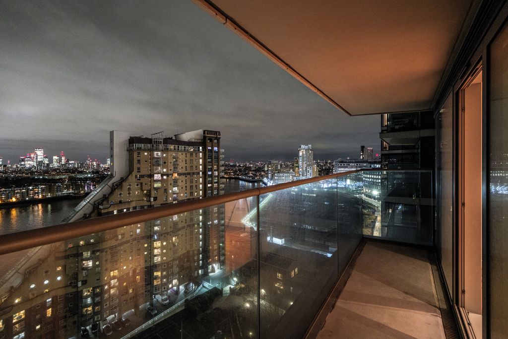 Property photo 3 of 21 December 2024 (2).Jpg