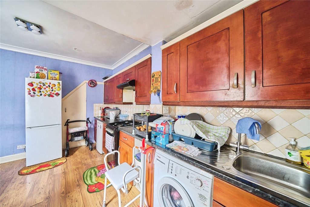 Property photo 3 of 11 Picture No. 04