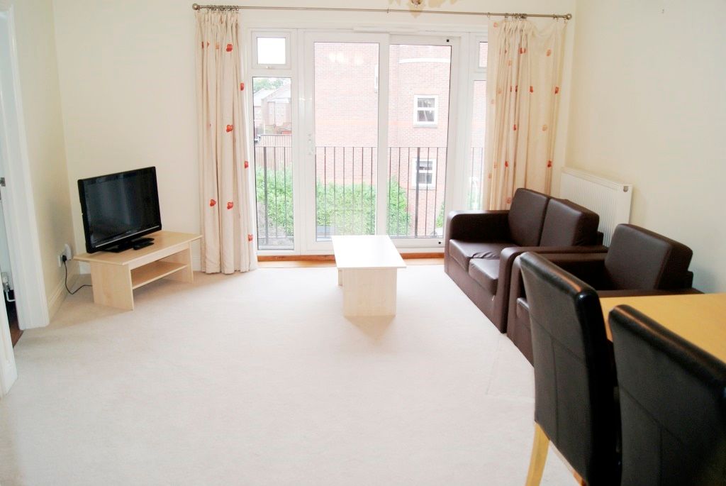 Property photo 2 of 9