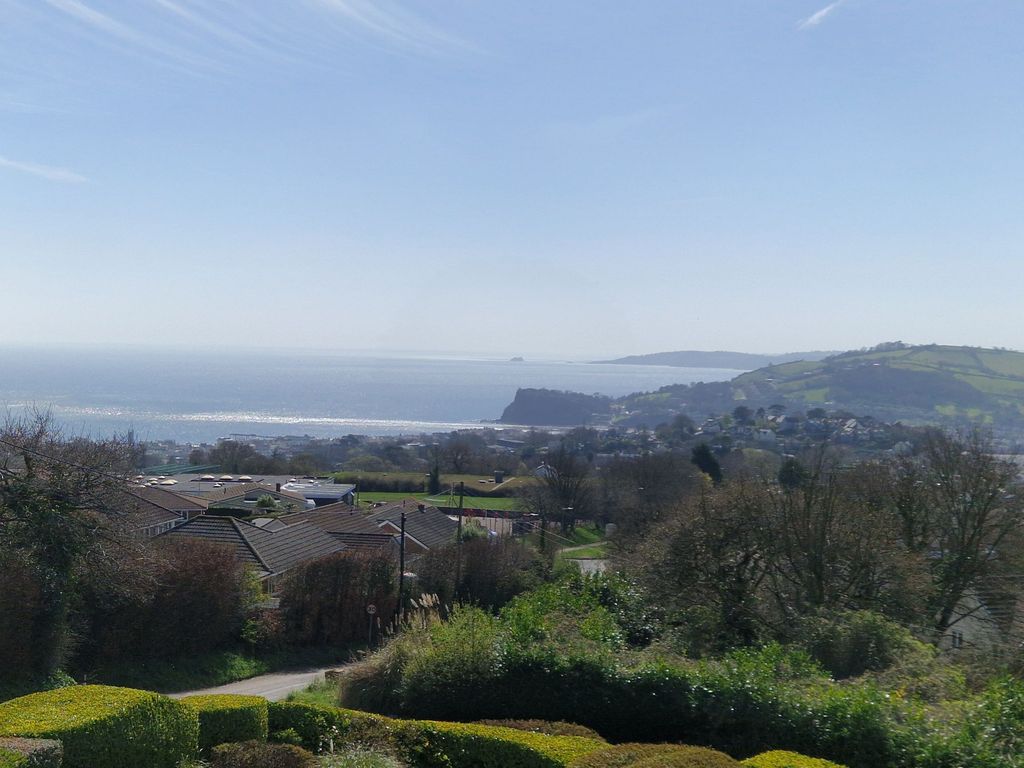 Property photo 3 of 19