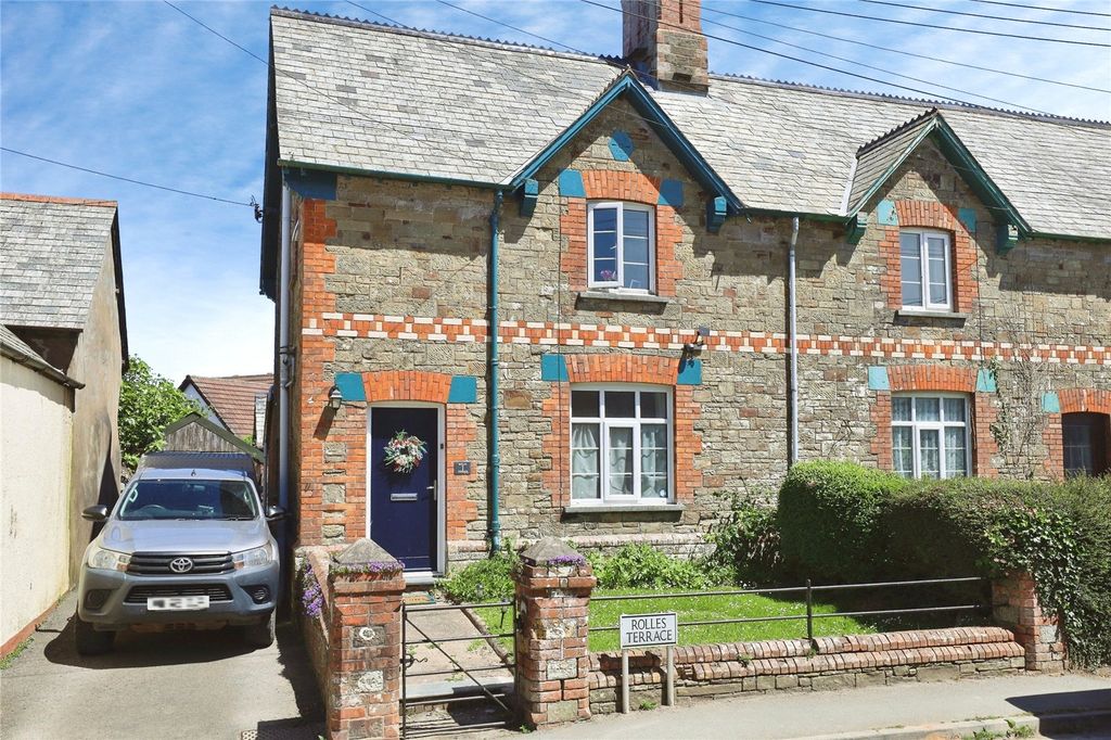 Property photo 1 of 25 Picture No. 07