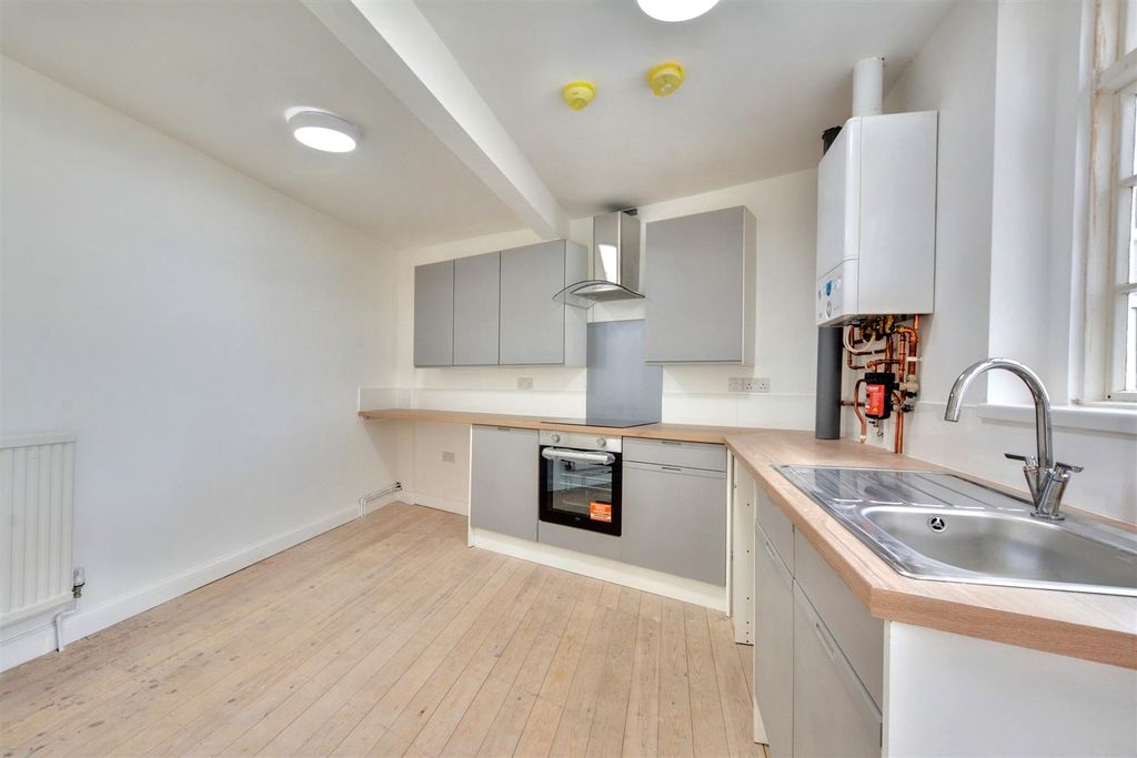 Property photo 3 of 13 Kitchen_ (2).Jpeg