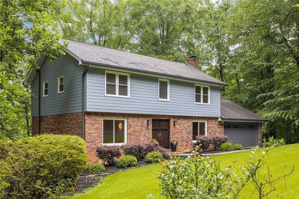 Property photo 1 of 31