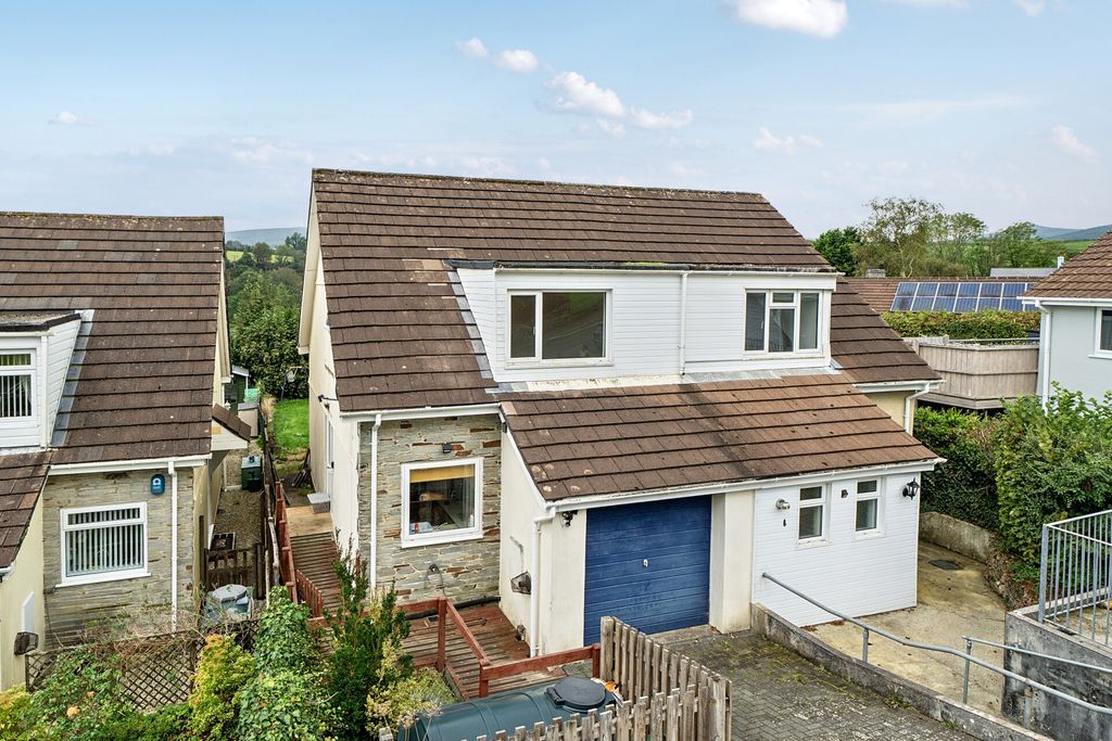 Property photo 1 of 16 1527167-3-1A0Ecb6...