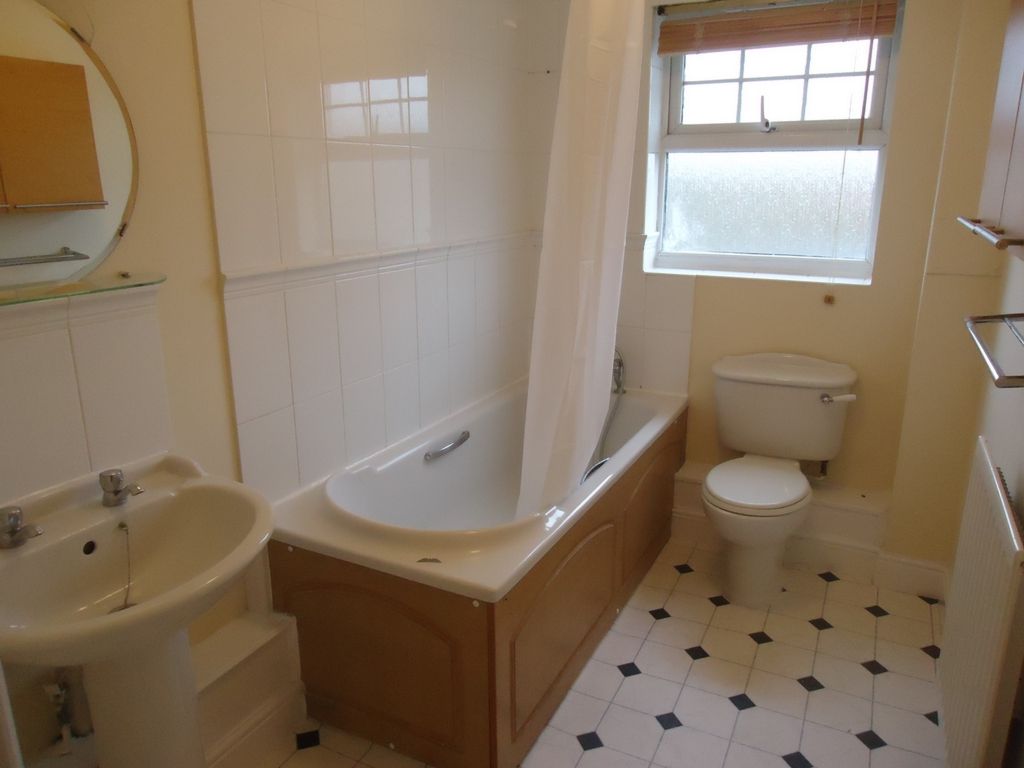 Property photo 3 of 5 Photo 3