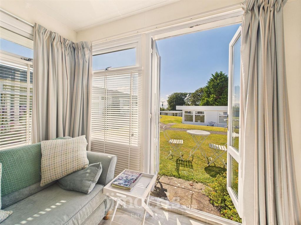 Property photo 3 of 44 Lounge Area (Open Plan)