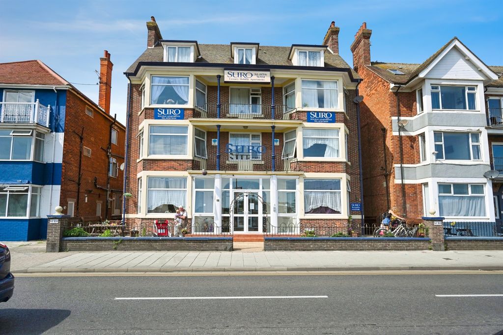 Property photo 1 of 35