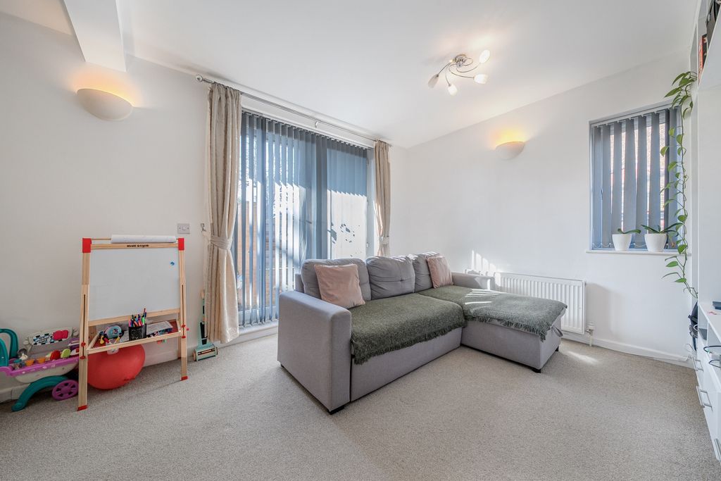 Property photo 2 of 21 Reception Room