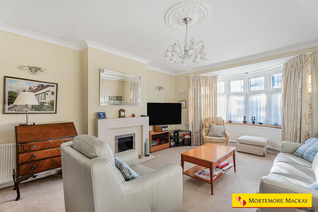 Property photo 2 of 21 12_95890_Watermarked.Jpg