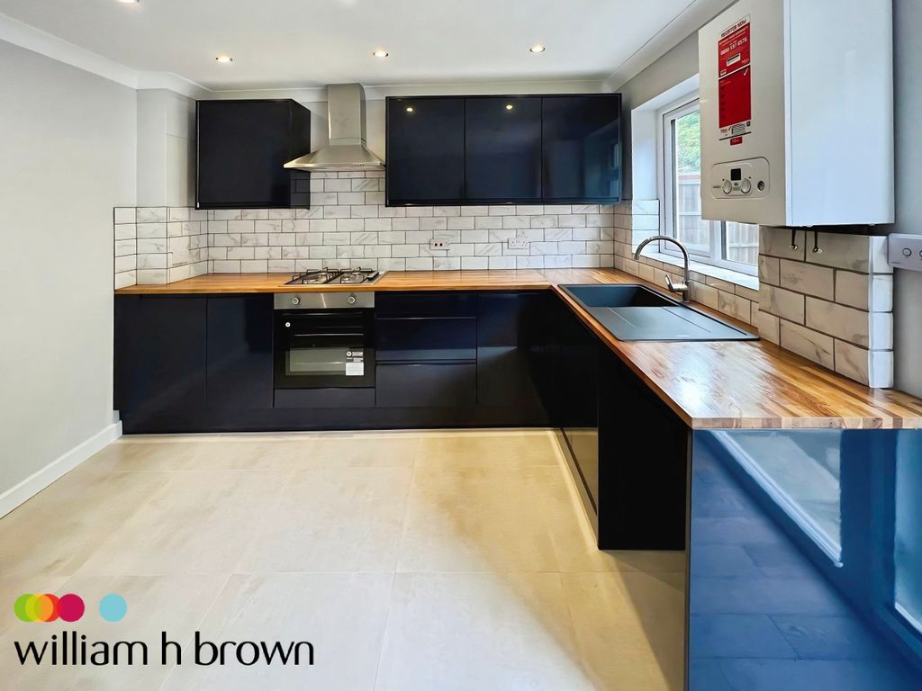 Property photo 2 of 18 Image