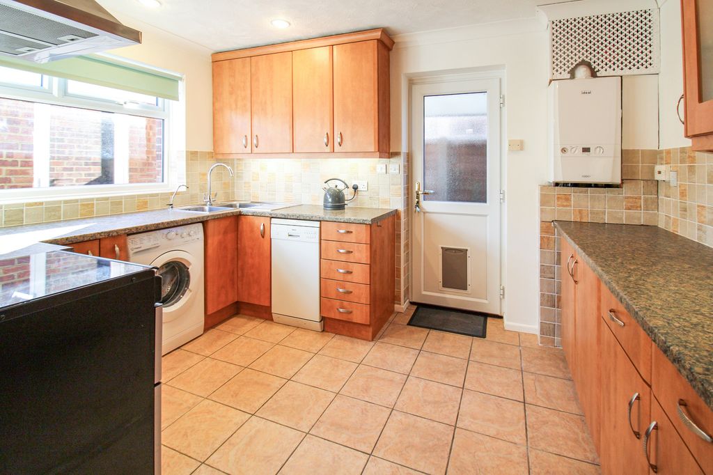 Property photo 3 of 22