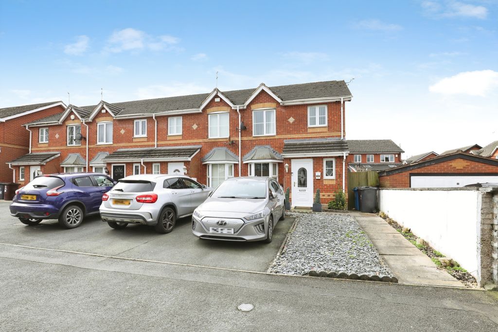 Property photo 1 of 17 19