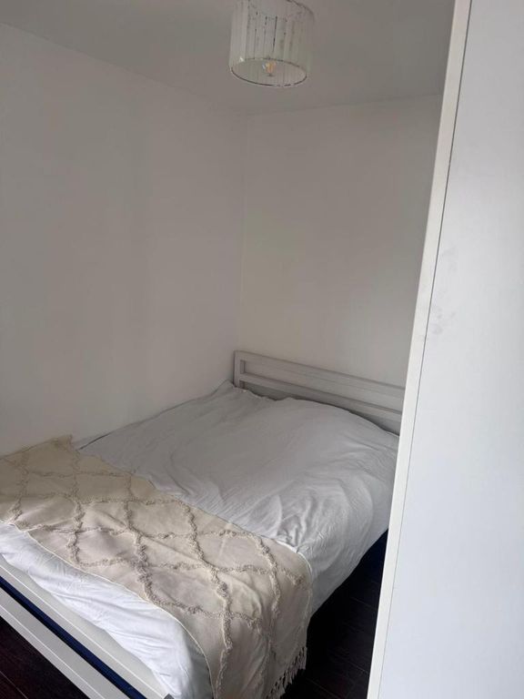 Property photo 2 of 12 Photo 2