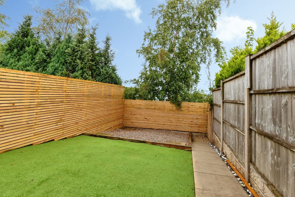 Property photo 3 of 21 Pbox-Img.Jpg