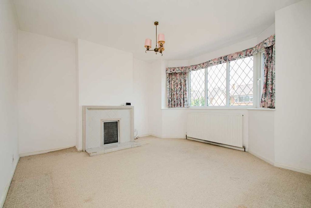 Property photo 2 of 17 Photo 2
