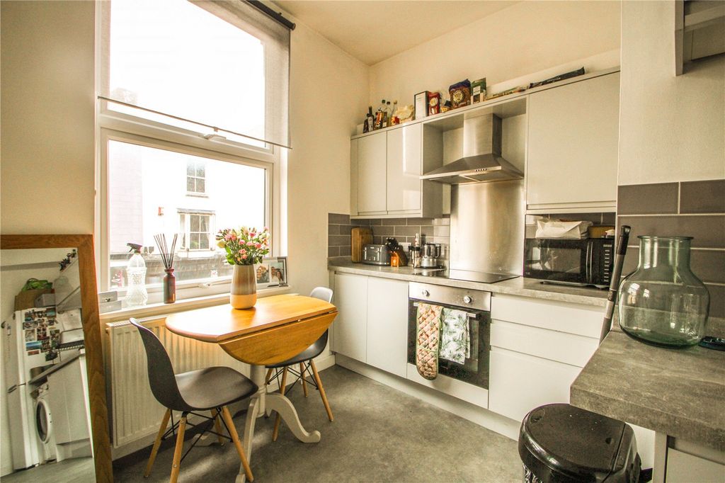 Property photo 1 of 8 Picture No. 04