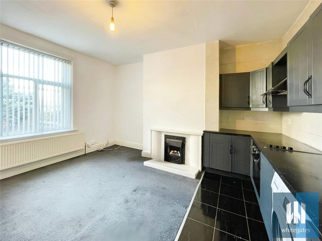 Property photo 3 of 12 Picture No. 16