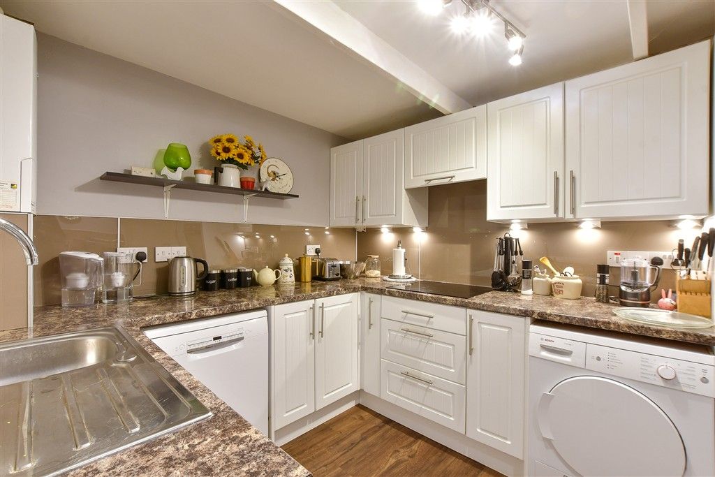 Property photo 1 of 13 Kitchen